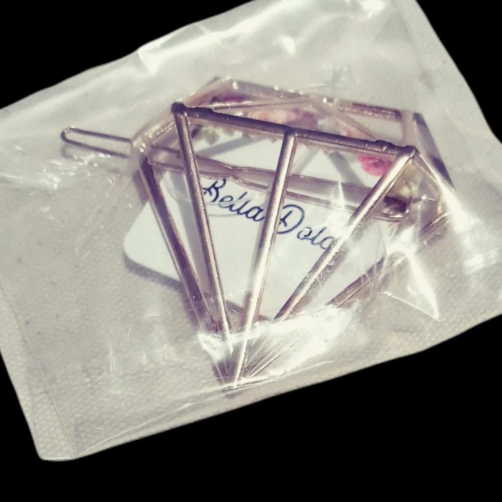 Bella Dolce Shop Hair Clip